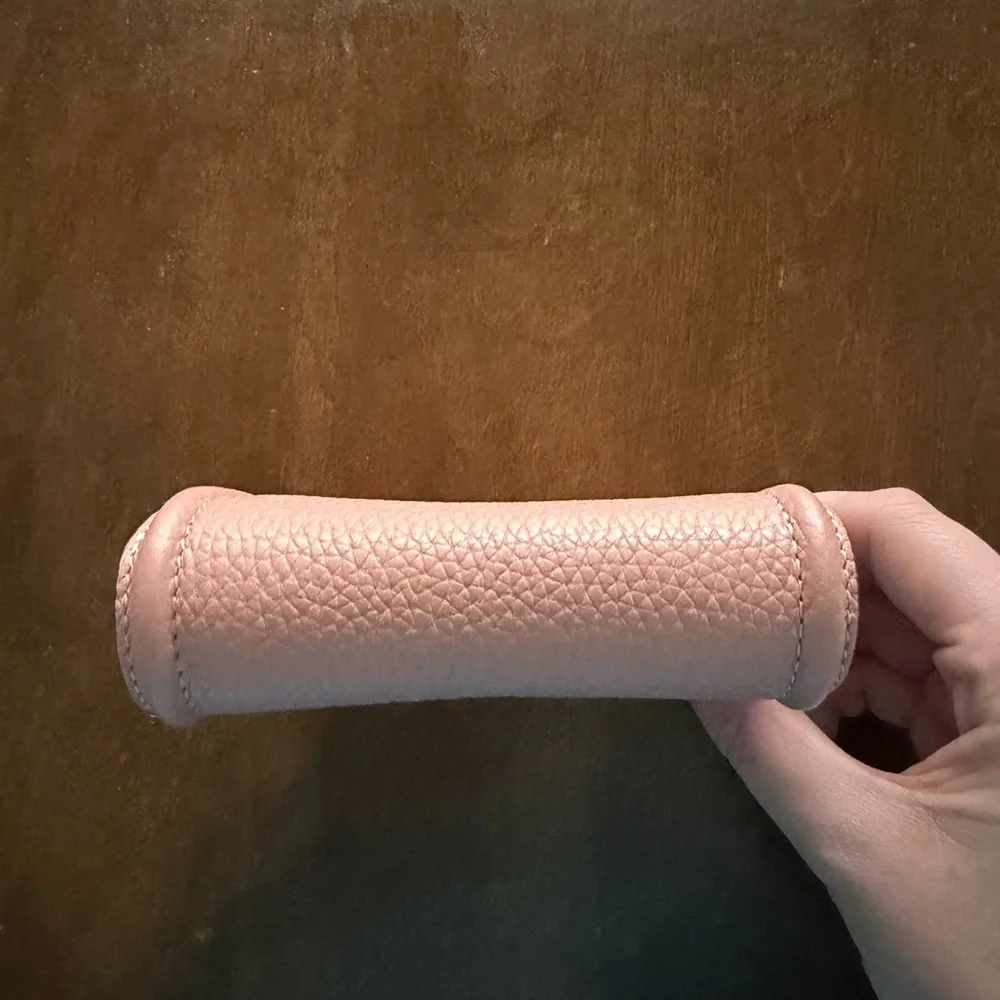 Tory Burch Thea Light Pink Pebbled Leather Bi-Fold Wallet - Picture 10 of 16